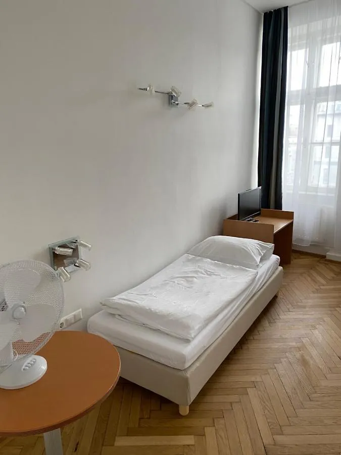 ** Hotel Kolbeck Rooms Vienna Austria