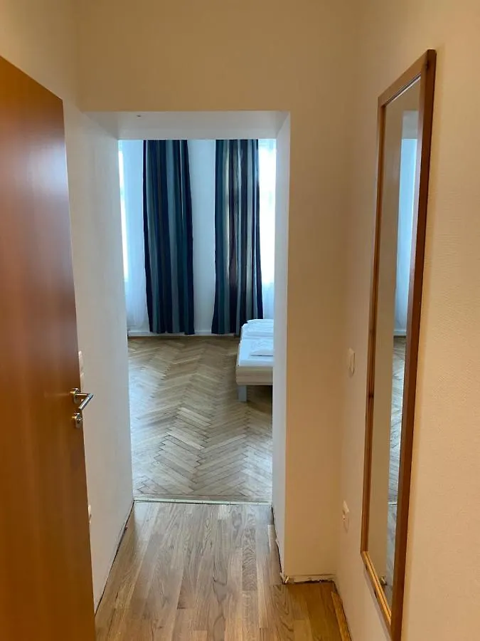 Kolbeck Rooms Wenen 2*,