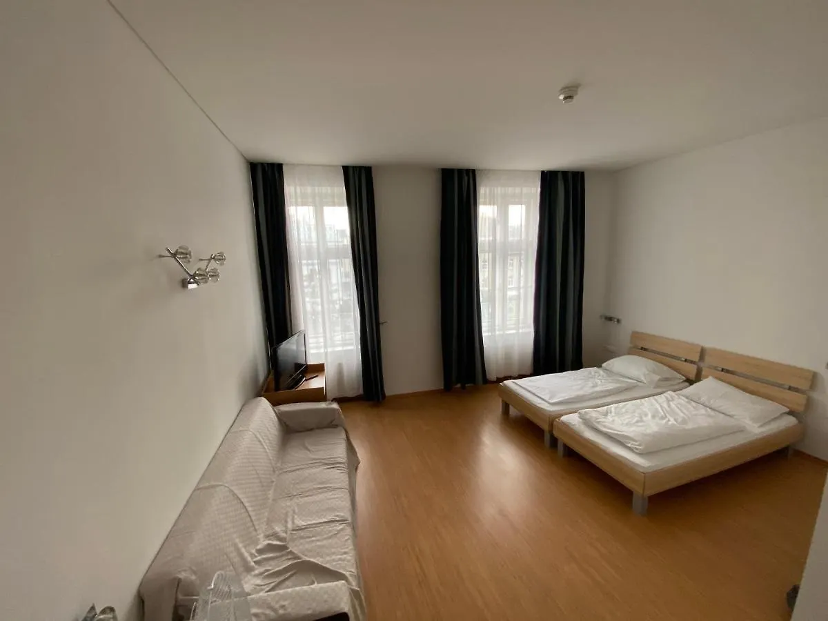 Kolbeck Rooms Wenen 2*,